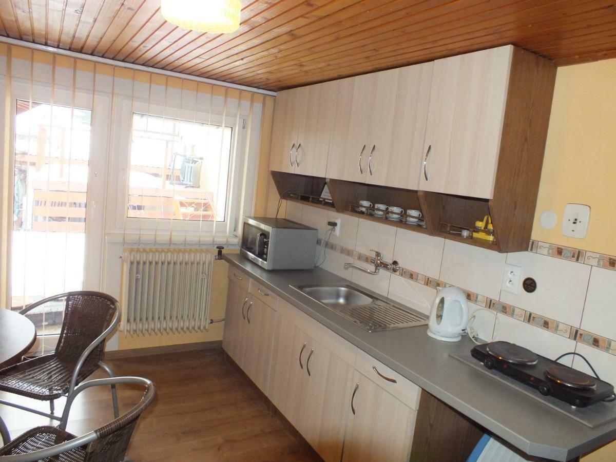Bešeňová Apartmany Zachar מראה חיצוני תמונה
